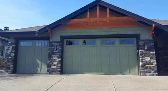 green garage door